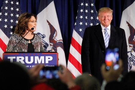 Donald Trump tillsammans med Alaskas tidigare guvernör Sarah Palin.