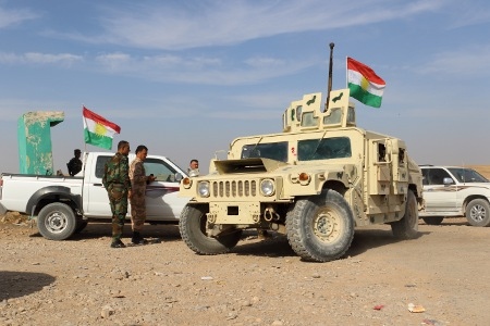  Peshmerga-styrkor i norra Irak. Nu har de lämnat Kirkuk och andra omstridda områden. 