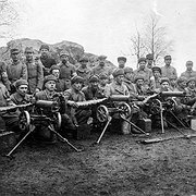 Vita gardet i Leinola den 19 april 1918 sedan Tammerfors hade erövrats.
