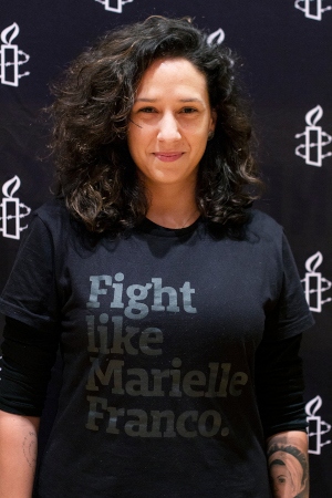 Mônica Benício besökte Amnestys årsmöte i Gävle.