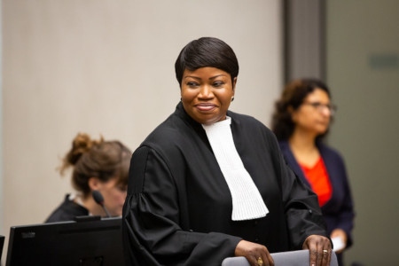 Fatou Bensouda är chefsåklagare vid ICC i Haag och kan nu glädja sig åt en fällande dom mot Bosco Ntaganda. Här är hon vid slutpläderingen i målet den 28 augusti 2018.