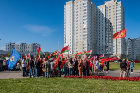  Anhängare till president Lukasjenko samlas 20 september.