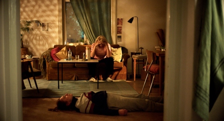  Rakel på golvet (Kristine Kujath Thorp) ska hantera skam och skuld inför ett oönskad moderskap.