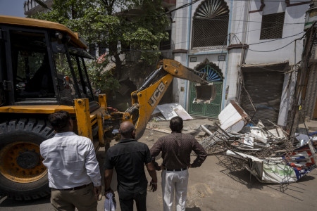 "Bulldozer justice" har blivit ett begrepp för rivningar av muslimska byggnader och hem på order av myndigheterna.