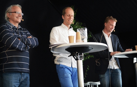 Kjell Havnevik, Joakim Beijmo och Mats Utas under debatten arrangerat av Nordiska Afrikainstitutet.