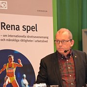 Johan Lindholm, Byggnads ordförande, besökte Qatar i höstas.