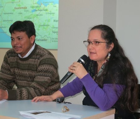 Omar Jerónimo och Claudia Samayoa.