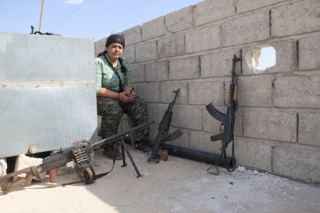 Många invånare i Kobane anslöt sig till försvaret av staden mot det framryckande IS. 