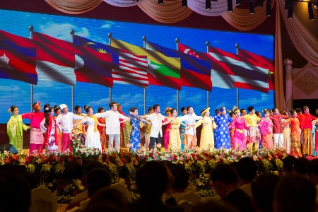 I november var Burma värd för ASEAN:s toppmöte. Här från öppningsceremonin i huvudstaden Naypyidaw. 