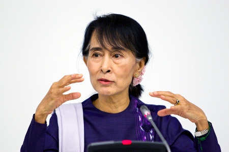 Aung San Suu Kyi på besök i New York.