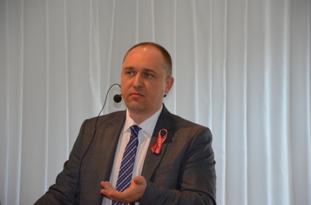 Ulad Vialitjka menar att det vitryska civilsamhället är marginaliserat i relationen mellan EU och Vitryssland.
