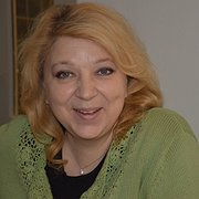 Svetlana Kalinkina, chefredaktör för Vitrysslands största oberoende tidning, beskriver situationen för den fria pressen som ”ett steg framåt och tre steg tillbaka”. 
