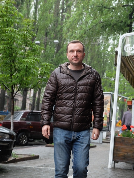 Människorättsaktivisten Andrey Drevitskiy är verksam inom organisationerna Euroleader och Östra Ukrainas Människorättscenter.
