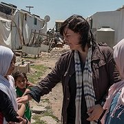 En Amnestydelegation besöker syriska flyktingar i Bekaadalen i Libanon