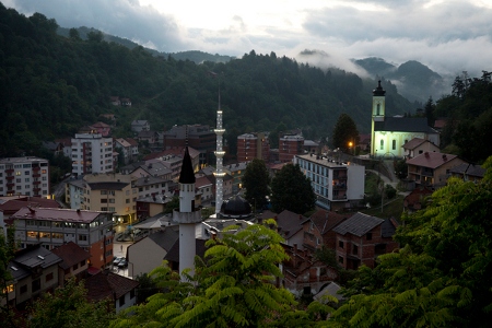 I Srebrenica har ingen glömt vad som hände 1995.