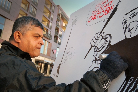 Under Zunars Malmövistelse anordnade Amnesty en namninsamling för honom och de övriga personerna i kampanjen Skriv för frihet. Zunar uppmuntrade människor att rita serieteckningar tillsammans med honom under aktionen.