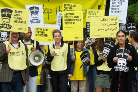 Våldet i Egypten ledde till en protestmanifestation utanför Egyptens ambassad i Berlin under ICM.