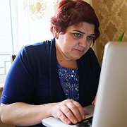 Khadija Ismayilova är villkorligt fri och kunde den 27 maj i frihet sätta sig vid datorn och studera Panamadokumenten.