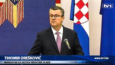 Premiärminister Oreskovic avgick i juni. 