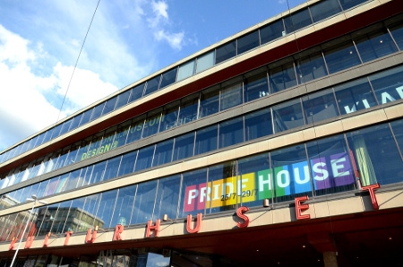 Kulturhuset och Stadsteatern i Stockholm är denna vecka förvandlat till Pride House.