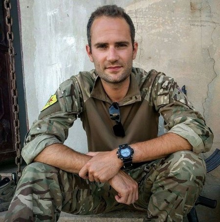 Harry Rowe i Rojava.