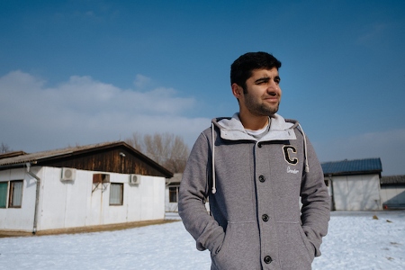Hesham Aqtash, 21, från Afghanistan i Krnjaca.