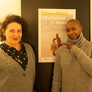 Dina Afkhampour och Josette Bushell-Mingo.
