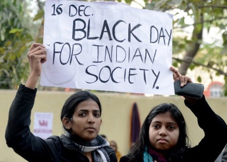  Gängvåldtäkten på en buss i Delhi den 16 december 2012 ledde till stora protester runt om i Indien.