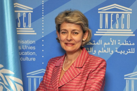 Unescos generaldrektör Irina Bokova hyllar Dawit Isaaks arbete. 