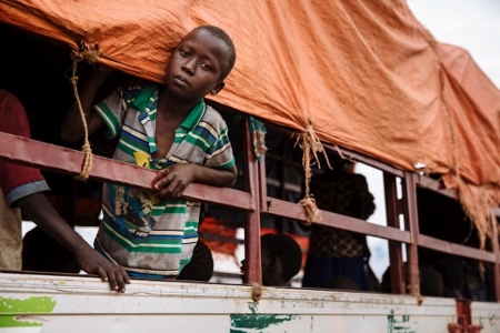 Flyktingar från Sydsudan anländer till Uganda i mars 2017. 