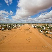 En domstol i Kenya stoppade den 9 februari den kenyanska regeringens beslut att stänga Dadaab. Regeringen har dock överklagat beslut och världens största flyktingläger hotas av stängning. 