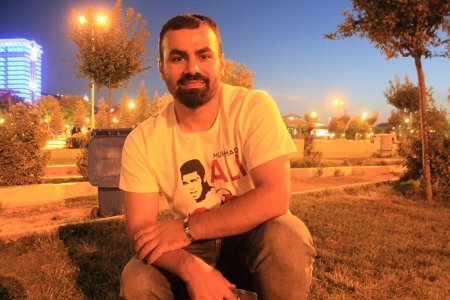 23-årige Yashar Takor vill att KRG blir självständigt, men han tänker inte rösta den 25 september eftersom han ser det som ett försök att skyla över problemen i KRG.