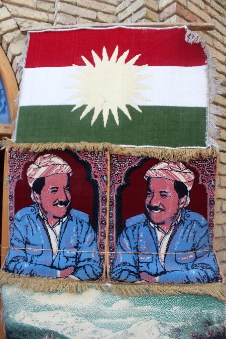 I juni proklamerade Masoud Barzani, KRG:s de facto-president och ledare för KDP (Kurdistan Democratic Party), en folkomröstning den 25 september om självständighet för irakiska Kurdistan. En del kurder ifrågasätter hans motiv.