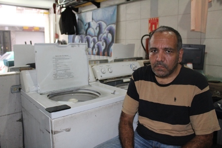 Ignacio Perez i tvätteriet.