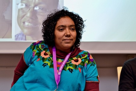 Yessica Trinidad lyfter fram det våld i Honduras som dödar mer än en kvinna om dagen.