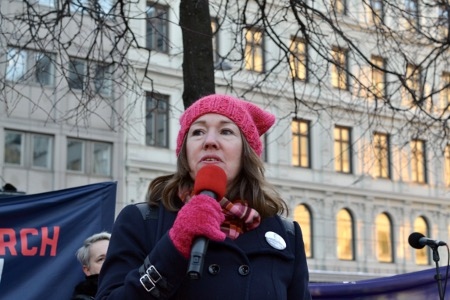 Sarah Thomsen från ”Democrats abroad”.