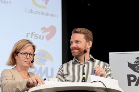 Carin Jämtin, generaldirektör för Sida, och Hans Linde, ordförande för RFSU.