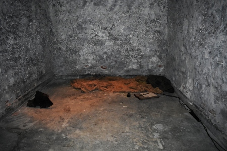 En av cellerna för dödsdömda fångar på Sveaborg.