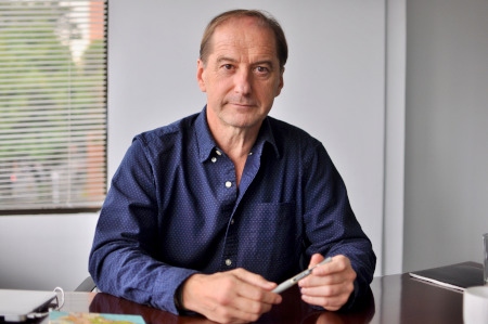Carlos Martín Beristain på sanningskommissionens kontor i Colombias huvudstad Bogotá.