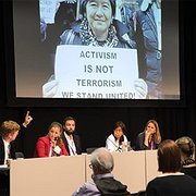 Från vänster Jakob Kiefer, utrikesdepartementet,  Luisa Book från H&M, Baskut Tuncak, specialrapportör vid FN, Frances Quimpo från ”Center for Environmental Concerns in the Philippines” och Malin Oud från Raoul Wallenberg-institutet.  