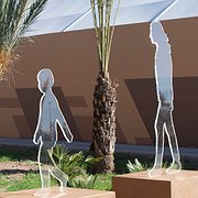 Ett konstverk om migranter vid den lokal där FN:s regeringskonferens om migration hölls i Marrakech den  10-11 december.