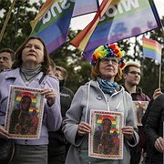 Gripandet av Elżbieta Podleśna ledde till protester i flera polska städer. Här en demonstration i Warszawa den 7 maj.