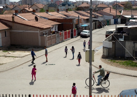 De romska kvarteren ”Roma Mahalla” i Mitrovica.