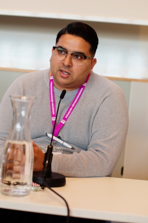 Abedin Denaj, ordförande för Gävles romska förening och samhällsvägledare på Gävle kommun.