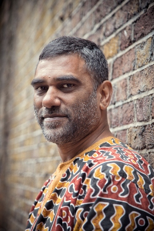 Kumi Naidoo avgår.