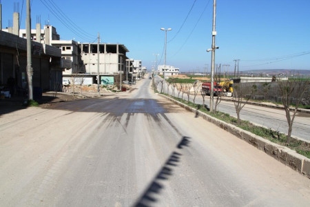  Öde gator i nordöstra Syrien sedan SDF utlyst utegångsförbud.