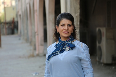 Intisar Al-Amyal nominerades till Per Anger-priset av organisationen Kvinna till Kvinna. På grund av den pågående coronapandemin hölls en digital prisceremoni.