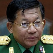  Min Aung Hlaing, chef för de väpnade styrkorna Tatmadaw, tog makten den 1 februari.