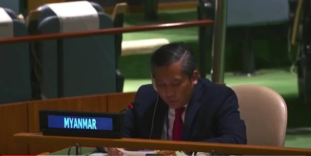 Myanmars FN-representant Kyaw Moe Tun tog den 26 februari avstånd från juntan.