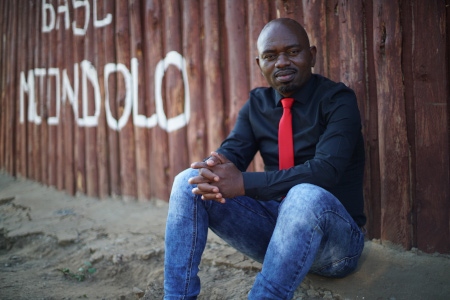 Sibusiso Innocent Zikode tog emot Per Anger-priset under en digital ceremoni den 21 april. Han nominerades till Per Anger-priset av organisationen Afrikagrupperna.